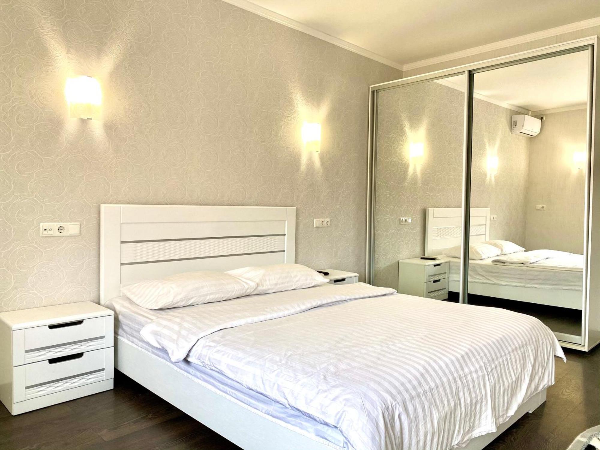 Apartpoltava Світлі Просторі Апартаменти 80М2 , 2-Окремі Кімнати, Новобудова Центр Чек Банківський Bagian luar foto